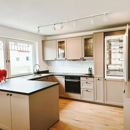 Dorfplatz Mit Weitblick, Ganz Neu Und Unfassbar Gemuetlich 10 Min Von Rothenburg Ob Der Tauber Schrozberg